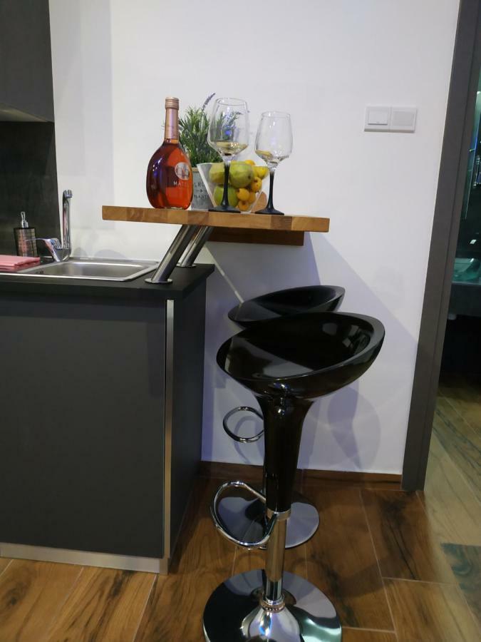 Apartament Takis *